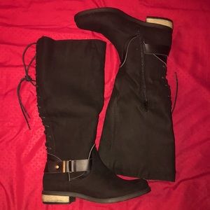 Black Boots